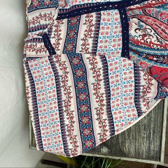 Fig & Flowers Anthropologie Floral Short Sleeve Peasant  Boho Blouse Top L - Picture 4 of 7